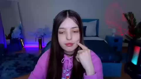 Lili Bakery online show from March 13, 1:56 am