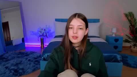 Lili Bakery online show from April 11, 2:49 am