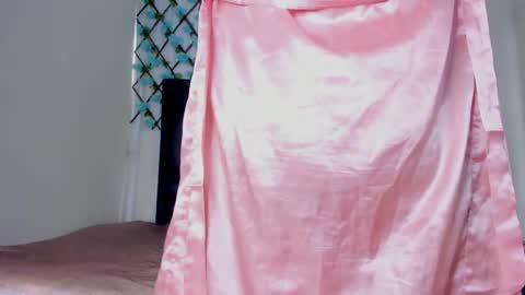 Lilibet online show from March 31, 12:05 pm