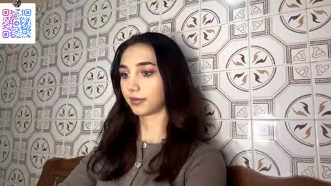 Lina online show from December 13, 10:15 pm