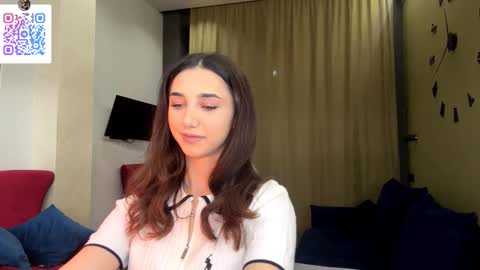 Lina online show from January 13, 10:15 pm