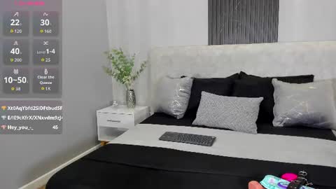 lilii peach online show from July 10, 12:37 am