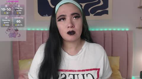 Liliith  online show from March 30, 7:26 pm