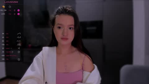 Snapshot of lililaluna chatting on September 12, 9:15 pm             ...  online show from September 12, 9:15 pm