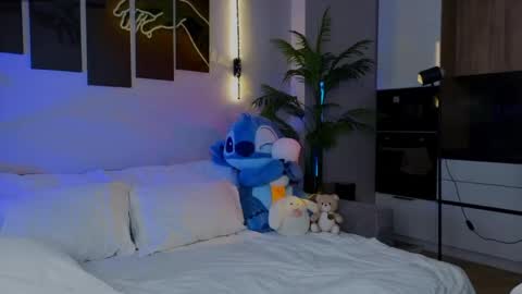 lililok101 online show from April 21, 2:51 am