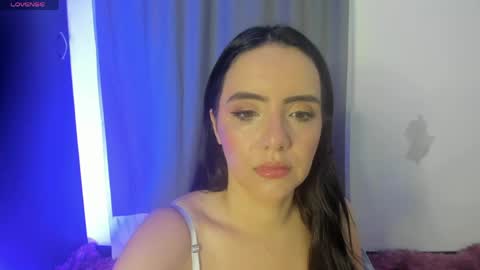 lilirouse online show from April 15, 11:39 am