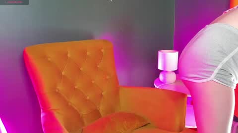 lilit online show from April 17, 11:24 am