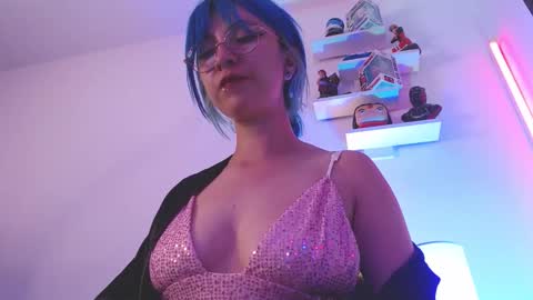 Lilith  online show from March 28, 8:03 am