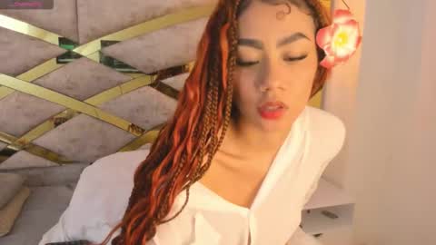 Snapshot of lilith_blaze_ chatting on October 1, 12:33 pm Lilith online show from October 1, 12:33 pm