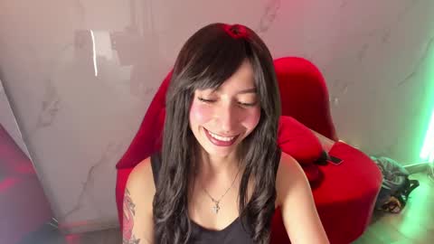 lilith cooper20 online show from November 8, 10:30 pm