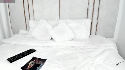 Snapshot of lilith_dry chatting on October 14, 2:51 pm lilith_dry online show from October 14, 2:51 pm