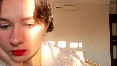 lilith online show from December 2, 10:39 am