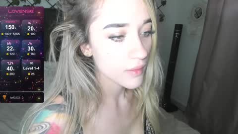 Snapshot of lilith_parker chatting on December 6, 8:07 pm Lilith Parker online show from December 6, 8:07 pm