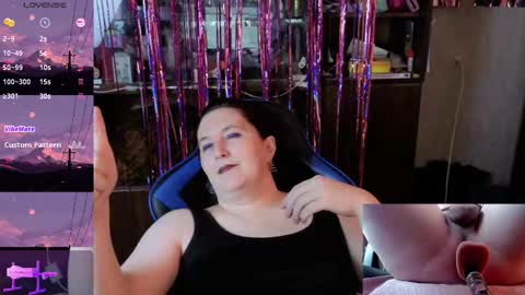 Snapshot of lilith_samedy chatting on February 11, 8:52 am Lilith Shumerian online show from February 11, 8:52 am