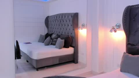 lilith_selene online show from April 2, 7:11 pm