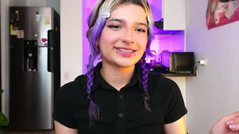 LILITH 200 LIKES   Thursday Clown Costume M online show from April 9, 5:40 pm