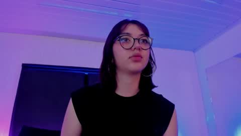 LilithBluum  online show from April 9, 11:26 am