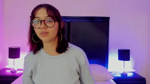 LilithBluum  online show from April 15, 11:28 am