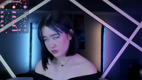 Snapshot of lilithcary chatting on December 15, 8:36 pm Lilith online show from December 15, 8:36 pm