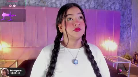 Snapshot of lilithcb_ chatting on February 8, 8:01 pm lilithcb_ online show from February 8, 8:01 pm