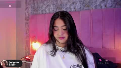 lilithcb_ online show from March 14, 8:14 pm