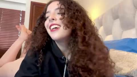 Lilith  online show from March 13, 2:56 pm