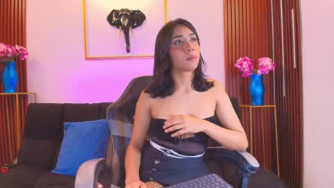 Lilith online show from April 8, 9:15 pm