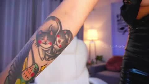 Snapshot of lilithhfosterr chatting on March 3, 9:15 pm Lili online show from March 3, 9:15 pm