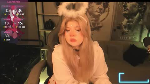 LilithNelson online show from October 31, 10:00 pm