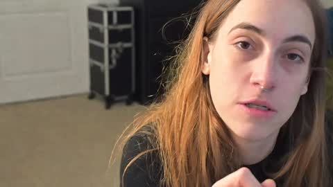 L online show from December 27, 10:59 pm