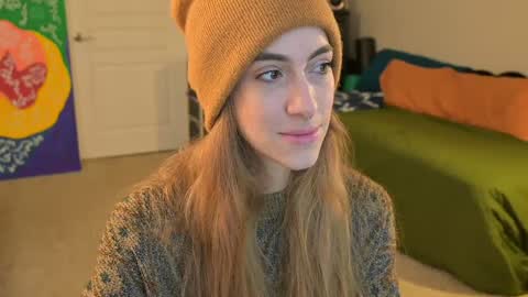 L online show from January 8, 6:52 pm