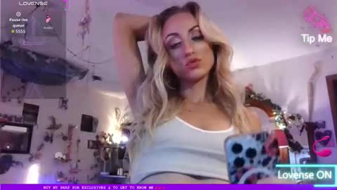 Lilithohfish online show from October 15, 4:18 pm
