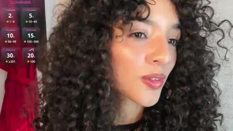 Snapshot of lilithsteinberg chatting on November 14, 9:24 pm jessi 3 online show from November 14, 9:24 pm