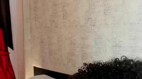 Snapshot of lilithsteinberg chatting on December 13, 7:42 pm jessi 3 online show from December 13, 7:42 pm