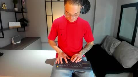 Lil James online show from December 4, 7:55 pm