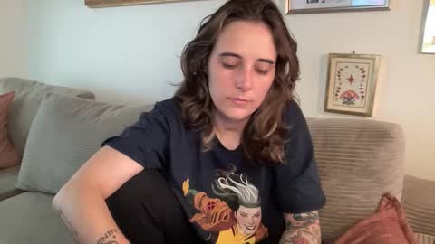 lilldaddysgirl online show from February 28, 8:32 pm
