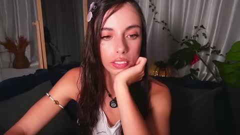 Snapshot of lill_dayna chatting on November 18, 12:09 pm Lill Dayna online show from November 18, 12:09 pm