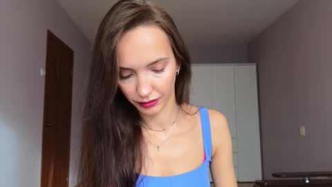 Snapshot of lillian_clark7 chatting on September 29, 4:50 am Lillian online show from September 29, 4:50 am