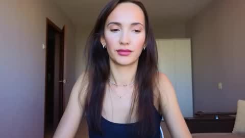 Snapshot of lillian_clark7 chatting on October 4, 11:08 am Lillian online show from October 4, 11:08 am