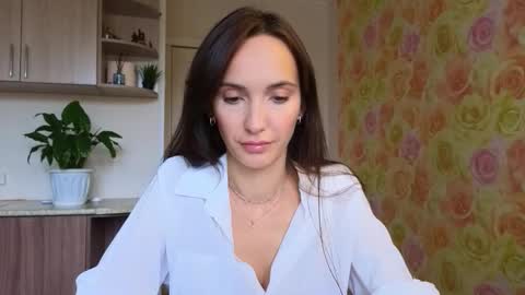 Snapshot of lillian_clark7 chatting on October 11, 10:47 am Lillian online show from October 11, 10:47 am