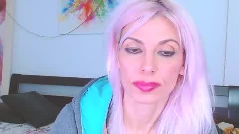 Lara online show from February 25, 5:08 am