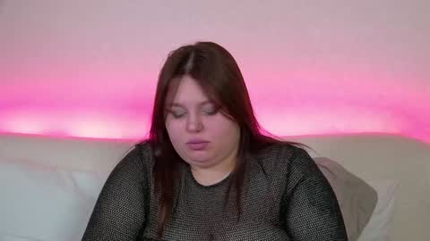 LillianHaig online show from January 23, 6:35 pm