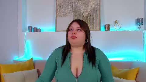 LillianHaig online show from March 3, 10:10 pm