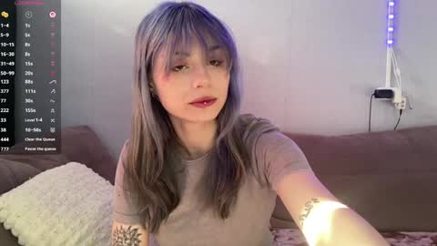 Amelia online show from April 15, 12:45 pm