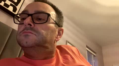 Snapshot of lills16 chatting on November 28, 4:20 pm lills16 online show from November 28, 4:20 pm