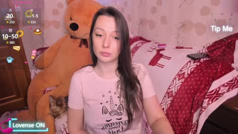 Snapshot of lilly_black888 chatting on December 22, 5:56 am Lilly online show from December 22, 5:56 am