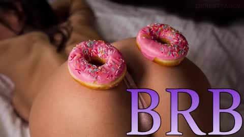 Snapshot of lilly_black888 chatting on October 22, 7:08 am Lilly online show from October 22, 7:08 am