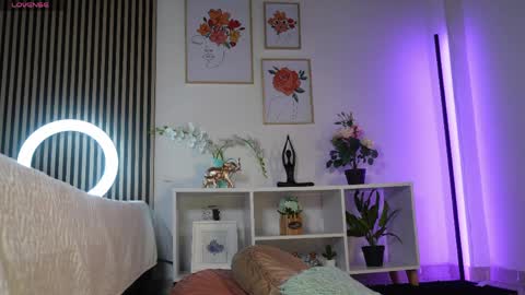 Sofia online show from April 12, 1:16 pm