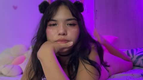 Lilly  online show from April 2, 3:37 am