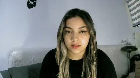 Sey - Lilly  online show from April 4, 6:49 pm